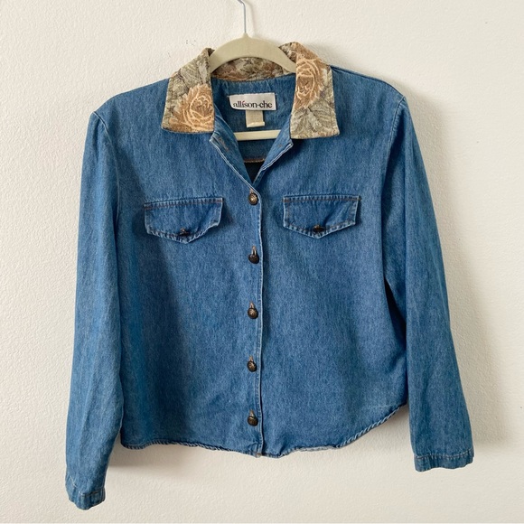 Vintage 80s Allison Che chambray collared floral tapestry button up blouse top - Picture 3 of 6